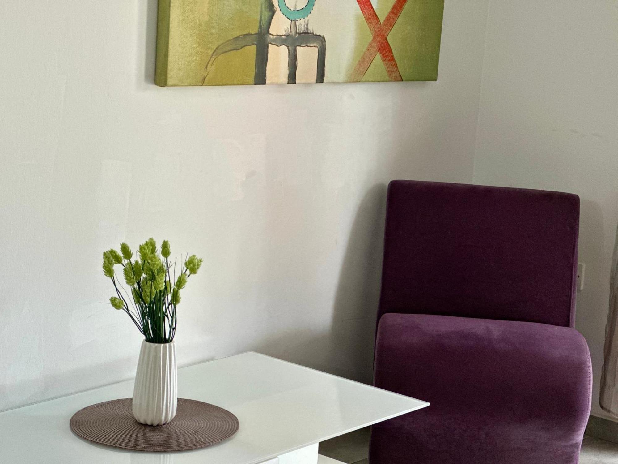 Beautiful Apartment Near The Sea And A Large Private Garden 파포스 외부 사진